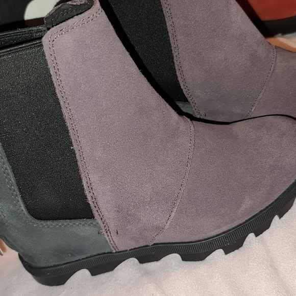 Sorel Boots - Picture 7 of 15